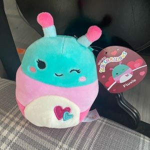 Fluxie Caterpillar Squishmallow